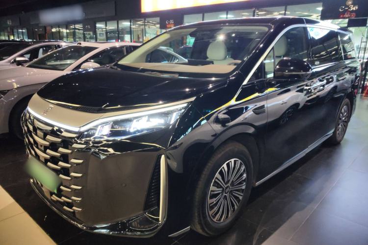 Used BYD Xia 2025 DM-i 1.5T 180km Beyond Edition