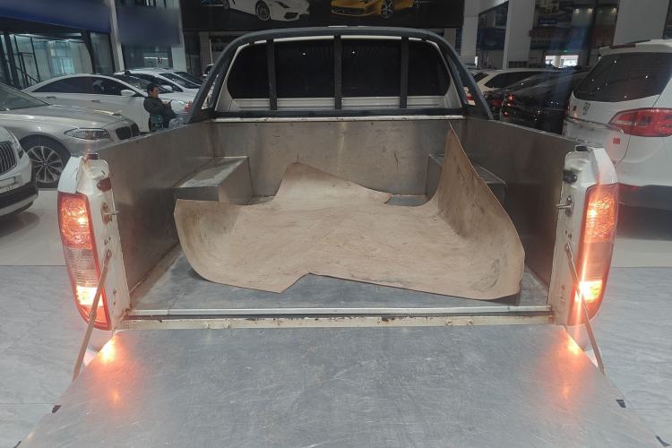 Used JMC Yuhu 7 2016 2.4T Two-Wheel Drive Luxury Edition JX4D24
