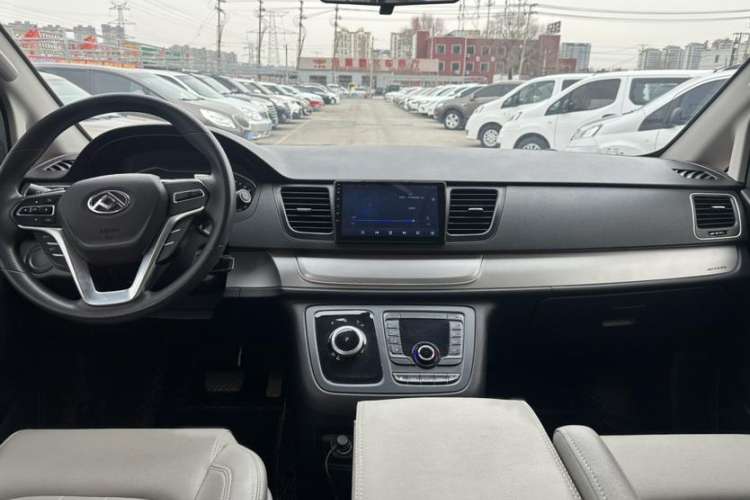 Used SAIC MAXUS G10 2022 2.0T Automatic Smart Enjoyment Version Gasoline 7 Seats
