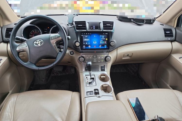 Used Toyota Highlander 2009 3.5L 4x4 7-Seater Luxury Edition Center Console