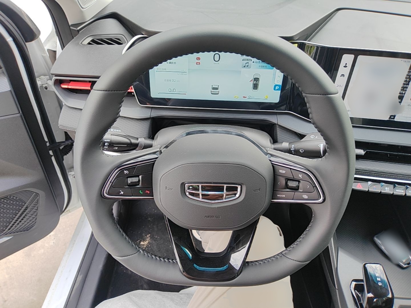 Geely Auto Binray 2024 Binrui COOL 1.5T DCT Longteng Edition — снимка 13