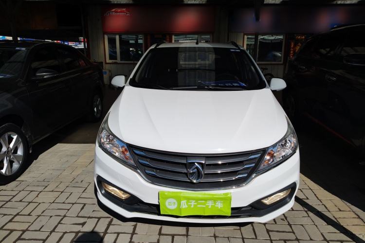 Used Baojun 310 2016 1.2L Manual Fashionable Edition
