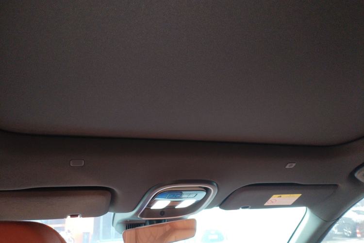 Used Deepal S07 2023 200Max Range-Extended Version
