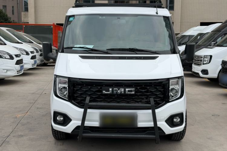 Used JMC Fushun 2023 2.0T Automatic Short-Wheelbase Low-Roof Commercial & Multi-Purpose Passenger Vehicle 6 Seats with Lift-Up Tailgate
