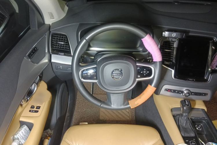 Used Volvo XC90 2015 T6 Zhiyi Edition 7-Seater
