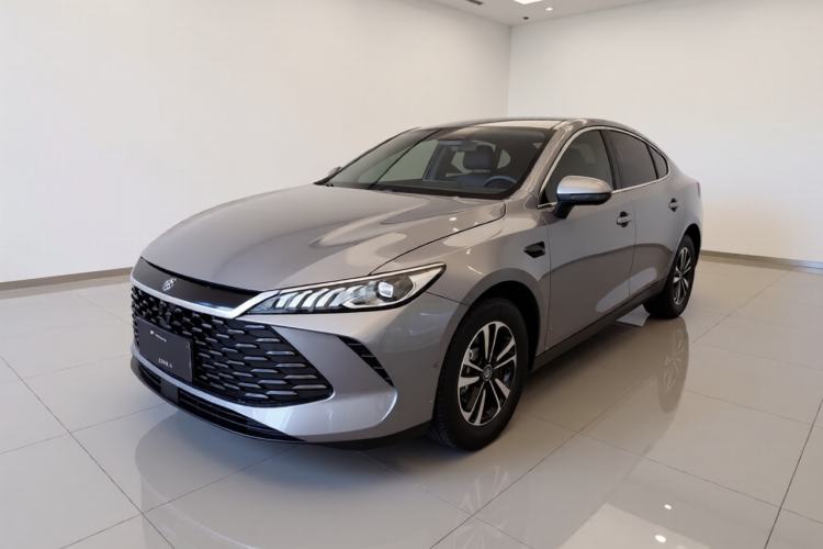 Used BYD Qin PLUS 2025 DM-i Smart Drive 120KM Superior Model