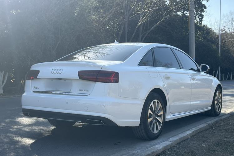 Used Audi A6L 2017 30 FSI Comfort Model
