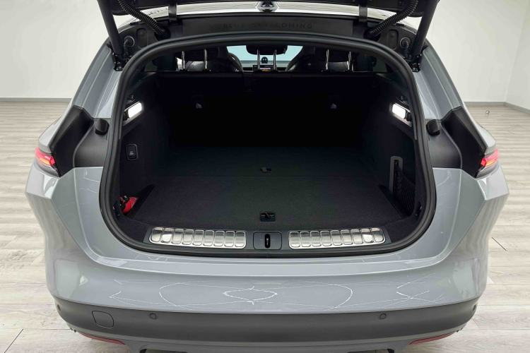 Used Nio ET5T 2023 75 kWh Touring Trunk