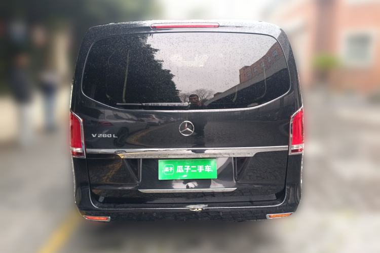 Used Mercedes-Benz V-Class 2016 V 260 Avantgarde Edition