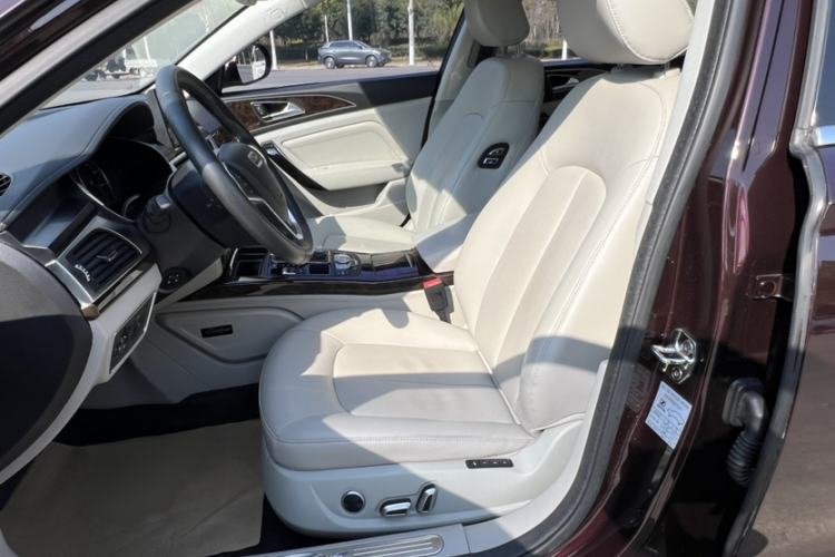 Used Zotye Z700 2016 1.8T DCT Prestige Edition
