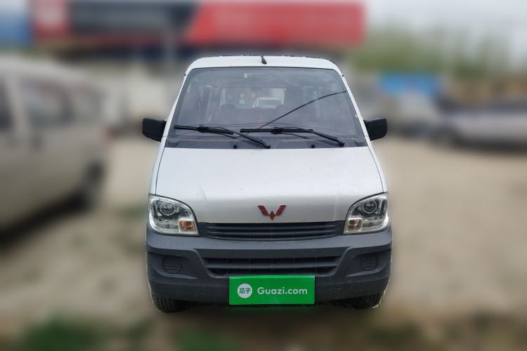 Used Wuling Zhiguang 2020 1.2L Practical Model China VI LSI
