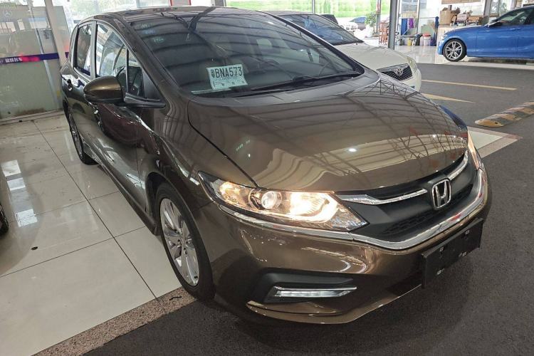 Used Honda Jade 2017 1.8L automatic Comfort version 5 seats