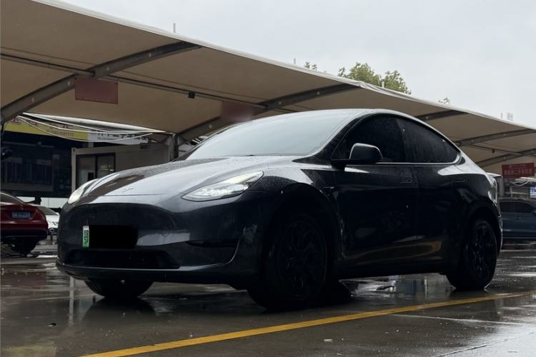 Used Tesla Model Y 2024 Rear-Wheel-Drive Version
