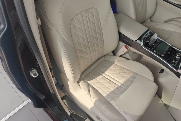 Used Buick GL8 2021 Avenir Aivia Six-Seat Luxury Edition