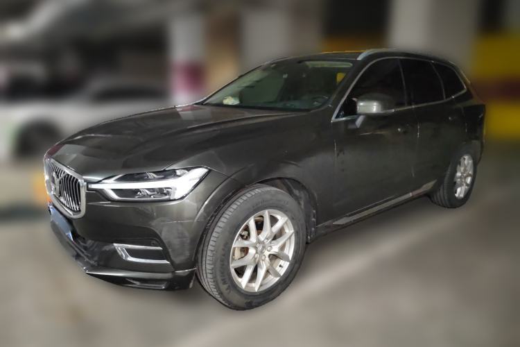 Used Volvo XC60 2019 T5 4x4 Zhiyuan Edition China VI Standard
