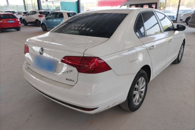 Used Volkswagen Bora 2017 1.6L Automatic Fashion Model