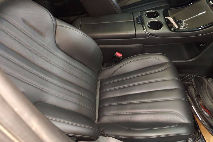 Used AION V 2024 Aion Tyrannosaurus 650 Smart Premium Edition