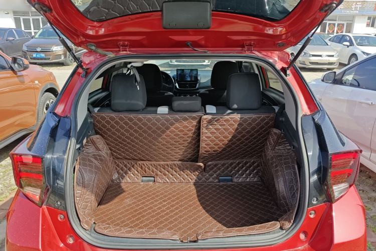 Used Toyota YARiS L Zhi Xuan 2020 X-Trail X 1.5L CVT Leading Edition
