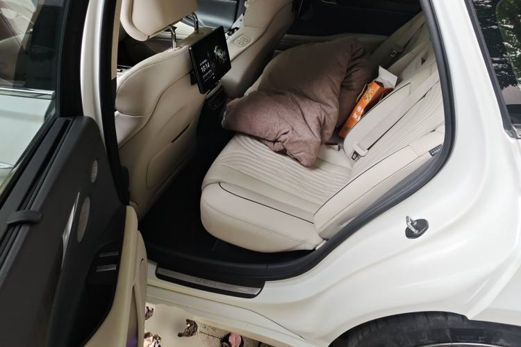 Used Genesis G80 2021 2.5T Rear-Drive Flagship Edition Left Rear Seat