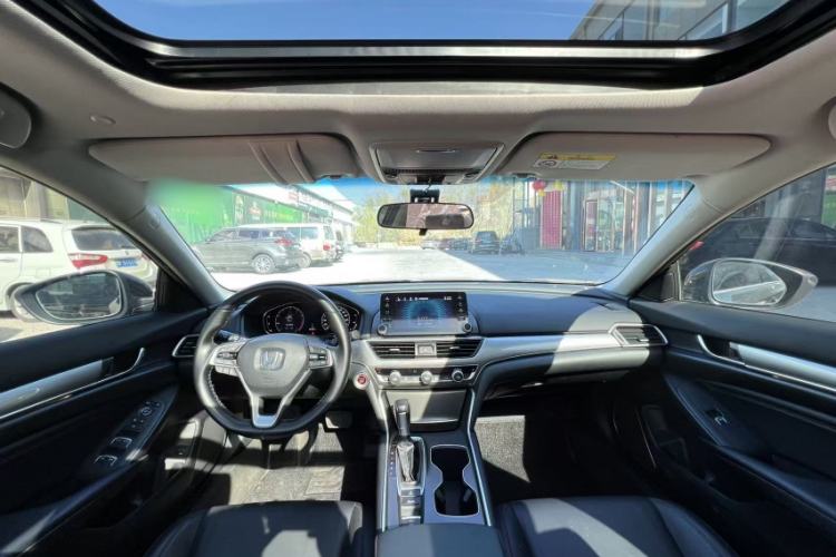 Used Honda Accord 2018 260TURBO Prestige Edition China VI Interior 2
