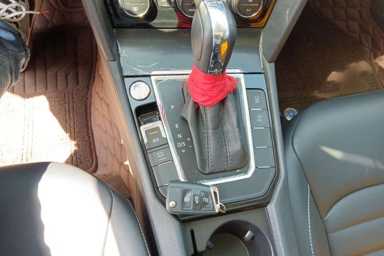 Used Volkswagen Lamando 2019 280TSI DSG Comfort Edition China VI standard