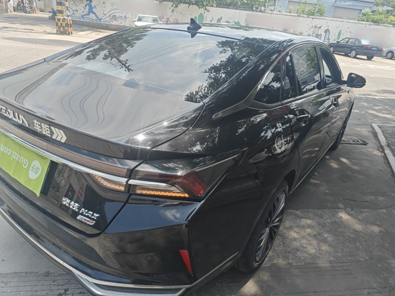 Dongfeng Aeolus Yixuan MAX 2023 1.5T Ultra-Stylish Trendsetting Dad Edition — снимка 6