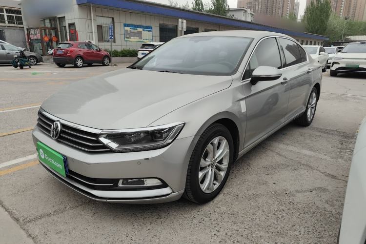 Used Volkswagen Magotan 2017 330TSI DSG Luxury Model