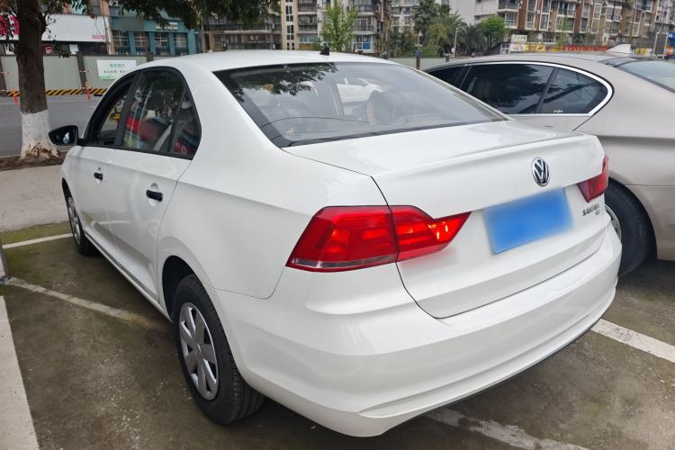 Used Volkswagen Santana 2016 1.6L Manual Fashion Edition Rear Left 45 Deg