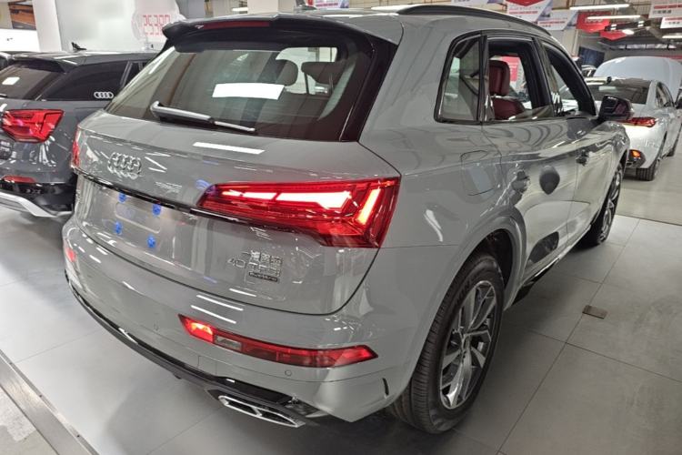 Used Audi Q5L 2025 quattro 45th Anniversary Edition 40 TFSI Luxury Dynamic Model