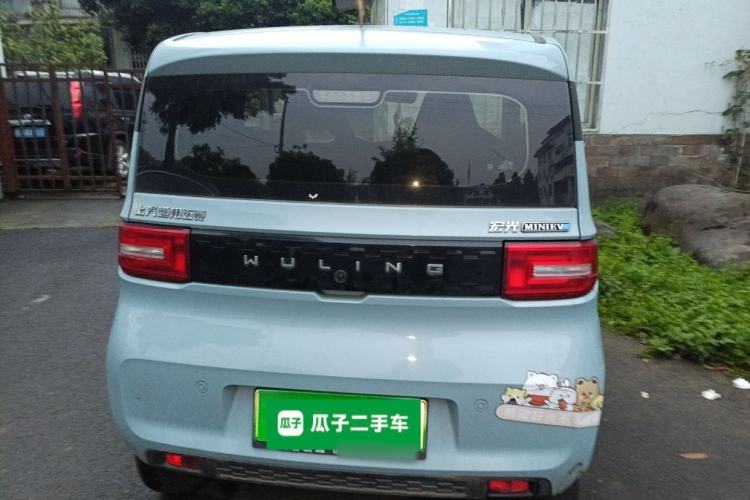 Used Wuling Hongguang MINIEV 2022 Macaron Fashion Model Lithium Iron Phosphate Rear