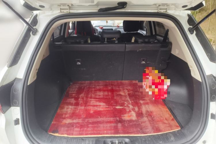 Used CHANGAN CS55 2018 1.5T Manual Colorful Model China V Standard Trunk