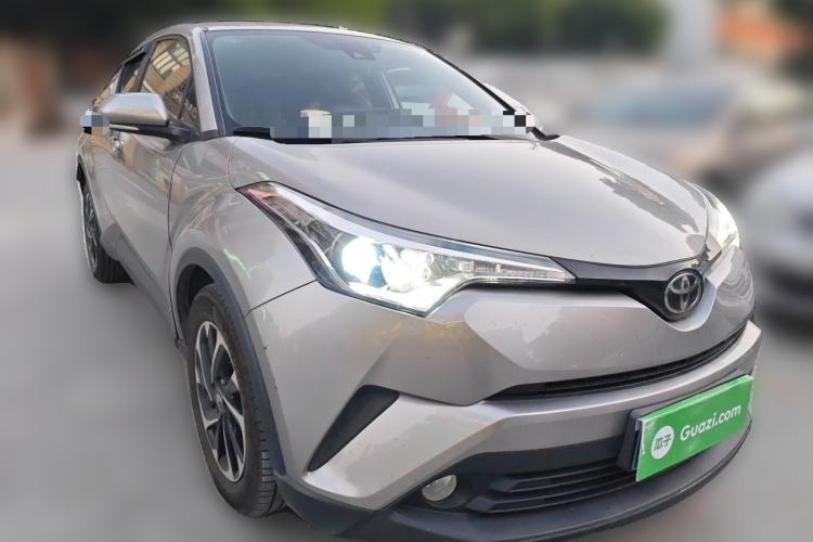 Used Toyota IZOA 2018 2.0L Yichi Version China VI Standard