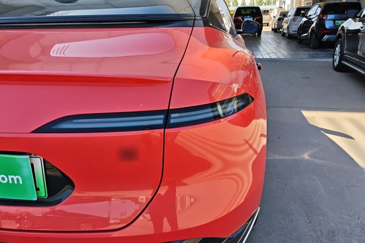 Used Avatr 06 2025 Pro Range-Extended Edition Right Rear Taillight