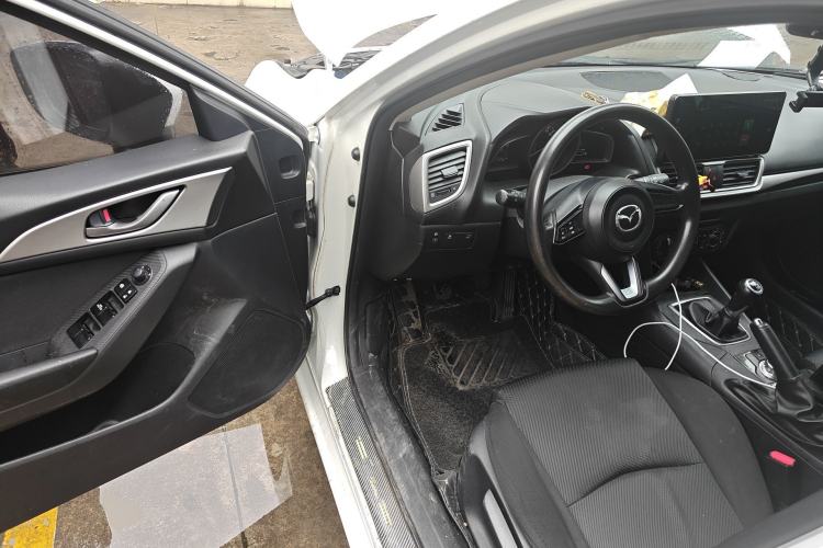 Used Mazda 3 Axela 2017 Hatchback 1.5L Manual Comfort Edition China V Driver Seat