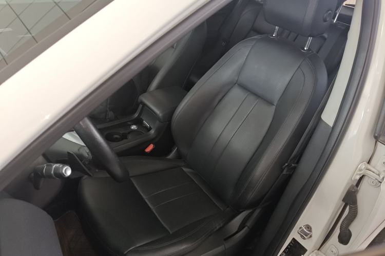 Used Land Rover Discovery Sport 2018 240 PS SE Version
