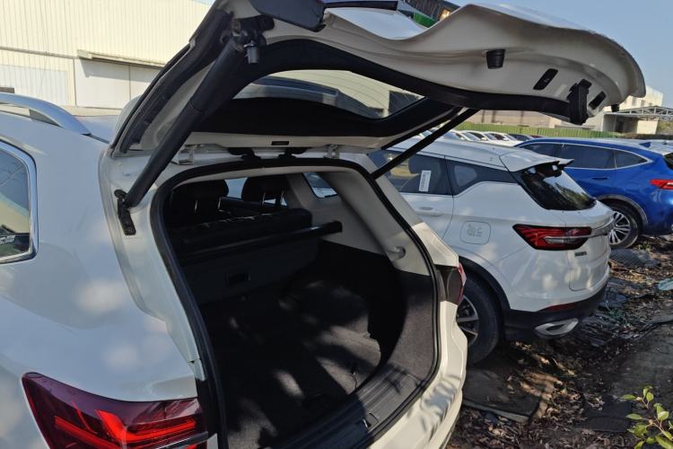 Used Roewe RX5 New Energy 2017 ERX5 EV400 Electric Internet Supreme Edition