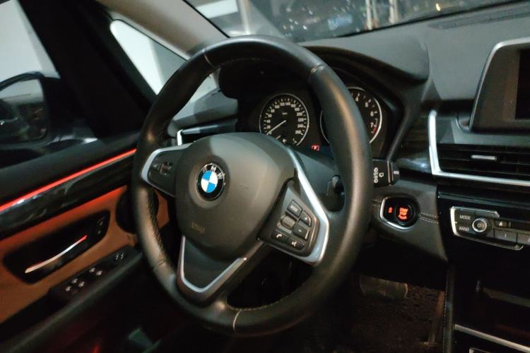 Used BMW 2 Series Active Tourer (Import) 2014 220i Luxury Design Package
