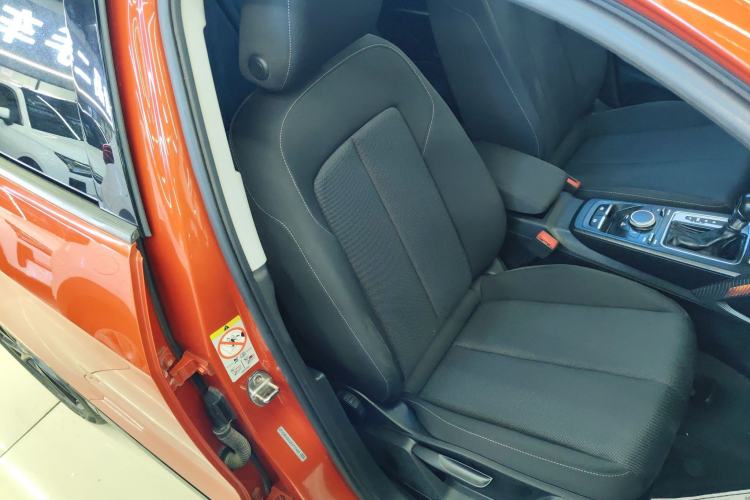 Used Audi Q2L 2018 35 TFSI Launch Exclusive Edition China V
