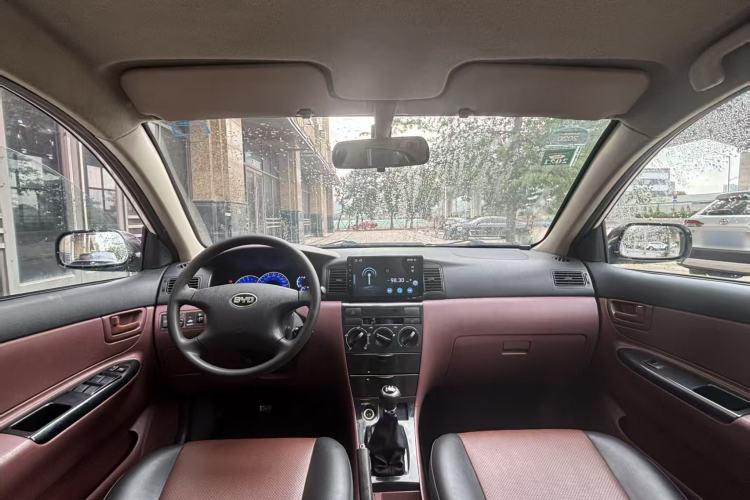 Used BYD F3 2018 1.5L Manual Classic Model Interior 2