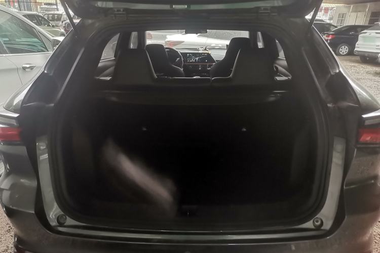 Used CHANGAN OSHAN X5 2022 Sport Edition 1.5T DCT Hurricane Sonic Trunk