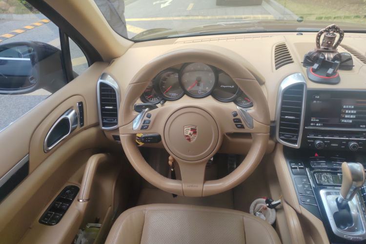 Used Porsche Cayenne 2011 Cayenne S 4.8L