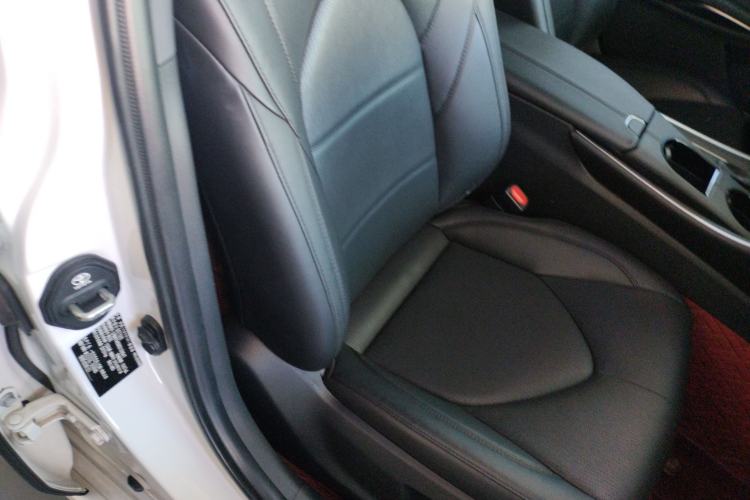 Used Toyota Avalon 2023 2.0L Premium Edition