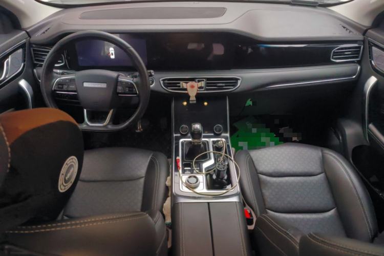 Used JETOUR X90 2020 1.5T Manual Shadow Fun Edition 7-Seater Center Console