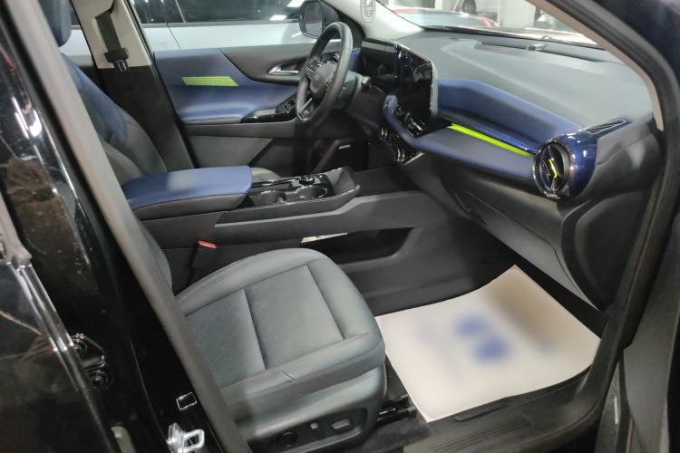 Used Chevrolet Equinox Plus 2024 102km RS Ultimate Edition