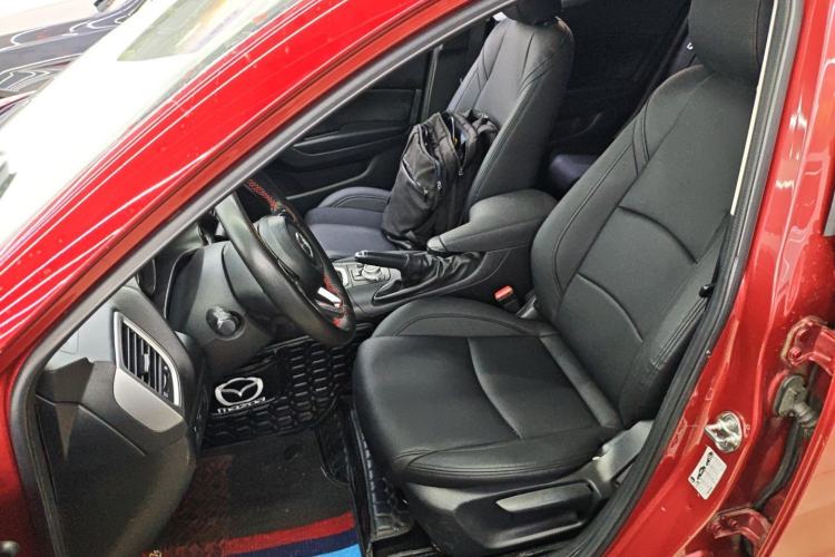 Used Mazda Mazda 3 Axela 2017 Sedan 1.5L Automatic Comfort Model Emission Standard China V