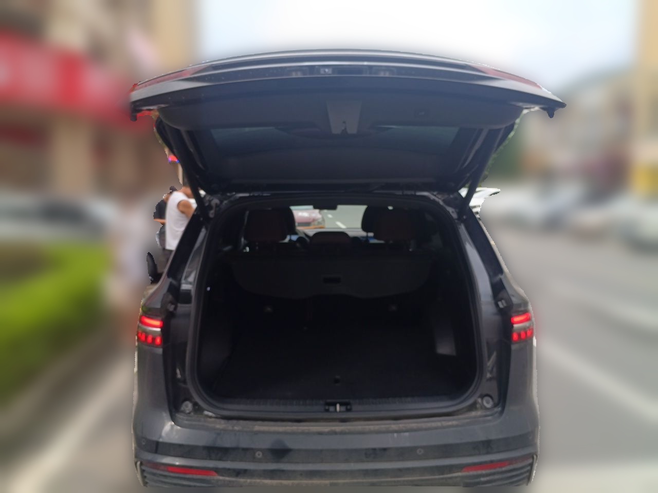 Geely Auto Monjaro L 2021 2.0TD DCT EVO Two-Wheel Drive Smart Luxury Version — снимка 19