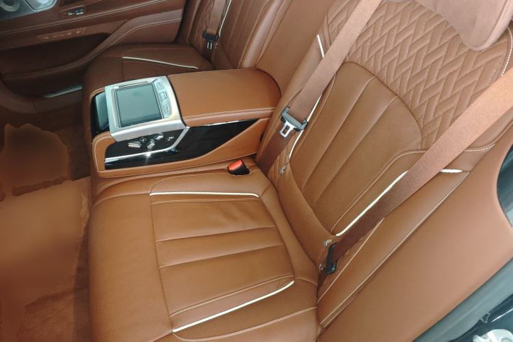 Used BMW 7 Series 2018 740Li xDrive Luxury Edition M Sport Package