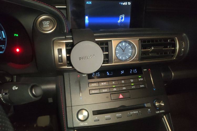 Used Lexus IS 2015 200t F SPORT
