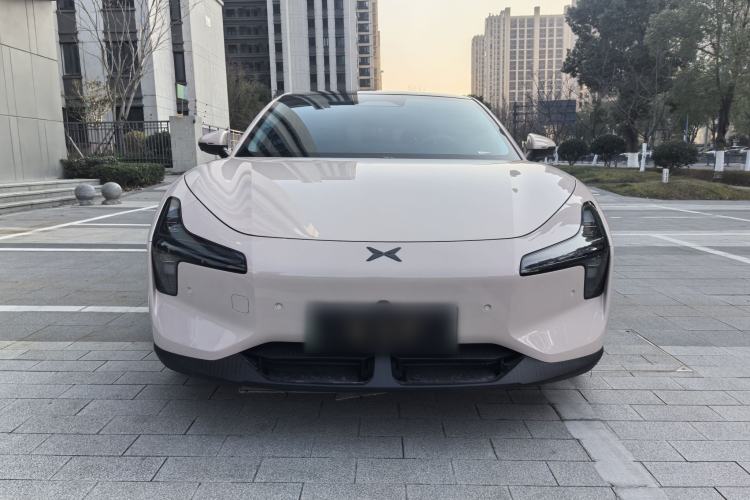 Used XPeng MONA M03 2024 620 with Ultra-Long Range
