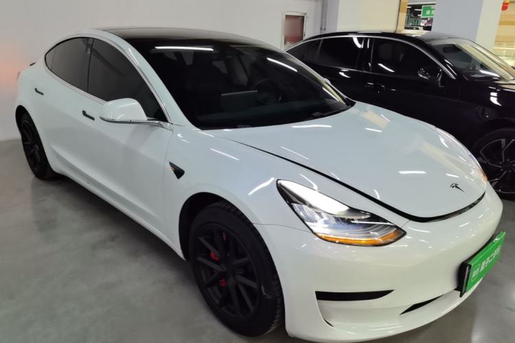 Used Tesla Model 3 2019 Standard Range Rear-Drive Upgraded Version Front Right 45 Deg